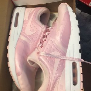 Nike Air Max Zero